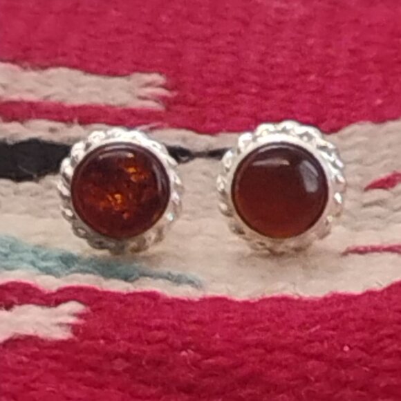 Sterling Silver Round Baltic Amber Stud Earrings w/ Twisted Rope Edge 1/3" - Picture 2 of 6